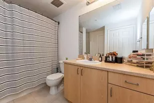 533 NE 3rd Ave, Fort Lauderdale, FL 33301 - Photo 13