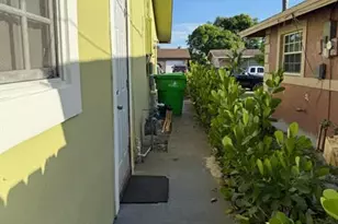 5839 NW 16th St, Sunrise, FL 33313 - Photo 9