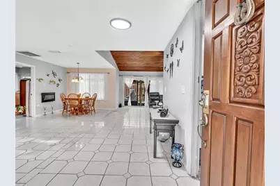 4201 NW 73rd Ave, Lauderhill, FL 33319 - Photo 7