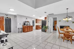 4201 NW 73rd Ave, Lauderhill, FL 33319 - Photo 43