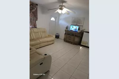 761 NE 43rd Ct, Deerfield Beach, FL 33064 - Photo 3