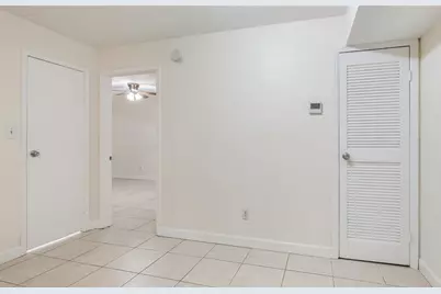 875  Riverside Dr, Unit #717, Coral Springs, FL 33071 - Photo 11