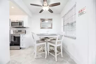 805 NE 23rd Dr, Wilton Manors, FL 33305 - Photo 15