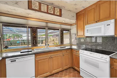 4807  Cleveland St, Hollywood, FL 33021 - Photo 15