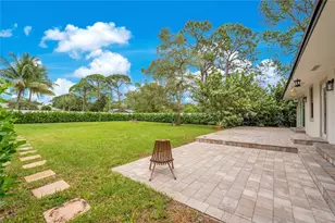 4893 S Kay St, Palm Beach Gardens, FL 33418 - Photo 27