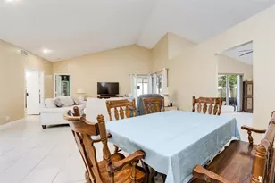 1020 SW 149th Ln, Sunrise, FL 33326 - Photo 13