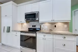 1020 SW 149th Ln, Sunrise, FL 33326 - Photo 23