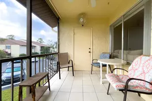 317 Knotty Pine Cir, Greenacres, FL 33463 - Photo 23