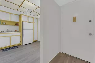 18707 NE 14th Ave, Miami, FL 33179 - Photo 15