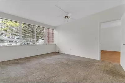 18707 NE 14th Ave, Unit #638, Miami, FL 33179 - Photo 19