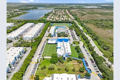 757 NW 208th Dr, Pembroke Pines, FL 33029 - Photo 51