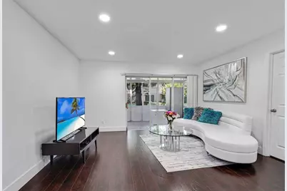 757 NW 208th Dr, Pembroke Pines, FL 33029 - Photo 3