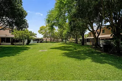 757 NW 208th Dr, Pembroke Pines, FL 33029 - Photo 29