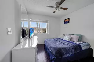 757 NW 208th Dr, Pembroke Pines, FL 33029 - Photo 25