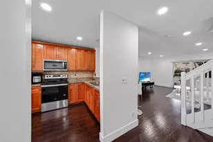 757 NW 208th Dr, Pembroke Pines, FL 33029 - Photo 7