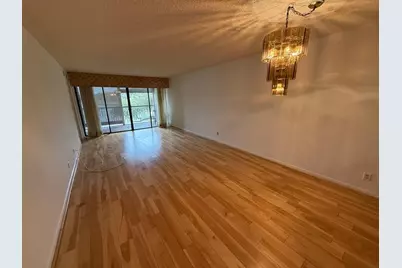 6215  Coral Lake Dr, Unit #203, Margate, FL 33063 - Photo 9