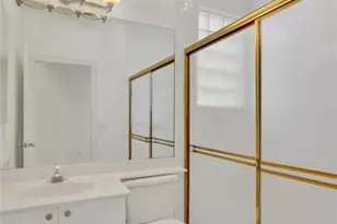 10902 Tamoron Ln, Boca Raton, FL 33498 - Photo 21