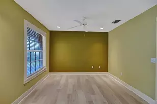 10902 Tamoron Ln, Boca Raton, FL 33498 - Photo 53