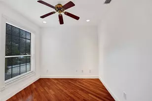 10902 Tamoron Ln, Boca Raton, FL 33498 - Photo 23