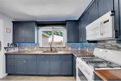 613 N 28th Ave, Hollywood, FL 33020 - Photo 13