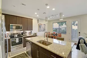 1105 Banyan Dr, Hollywood, FL 33021 - Photo 11