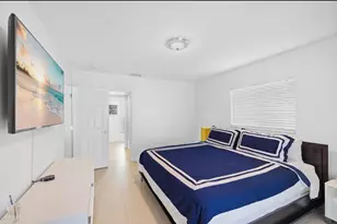 5921 SW 17th Ct, Plantation, FL 33317 - Photo 7