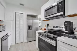 2640 SW 13th Ave, Fort Lauderdale, FL 33315 - Photo 11