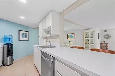 1201  River Reach Dr, Unit #307, Fort Lauderdale, FL 33315 - Photo 13