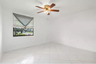 6061  Balboa Circle, Unit #105, Boca Raton, FL 33433 - Photo 9