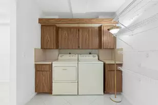 6061 Balboa Cir, Boca Raton, FL 33433 - Photo 13