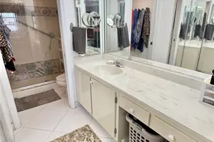 10842 W Clairmont Cir, Tamarac, FL 33321 - Photo 15