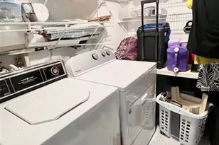 10842 W Clairmont Cir, Tamarac, FL 33321 - Photo 19