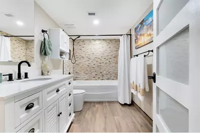 3200  Port Royale Dr N, Unit #112, Fort Lauderdale, FL 33308 - Photo 23