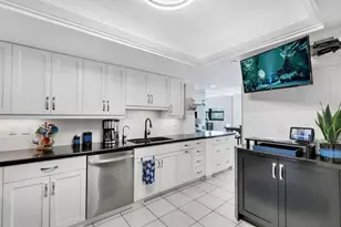 3200 Port Royale Dr N, Fort Lauderdale, FL 33308 - Photo 15