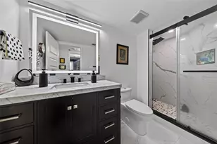 7400 Radice Ct, Lauderhill, FL 33319 - Photo 11