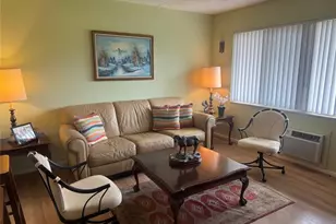 61 Camden C, West Palm Beach, FL 33417 - Photo 5