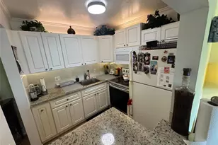 61 Camden C, West Palm Beach, FL 33417 - Photo 9