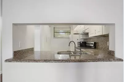 109  Lake Emerald Dr, Unit #110, Oakland Park, FL 33309 - Photo 3