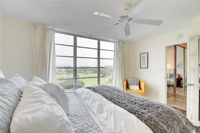 2661 S Course Dr, Unit #808, Pompano Beach, FL 33069 - Photo 15