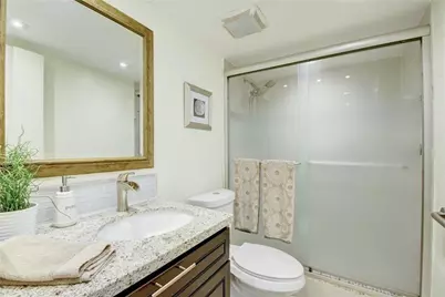 2661 S Course Dr, Unit #808, Pompano Beach, FL 33069 - Photo 17