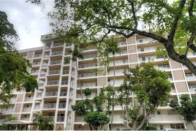 2661 S Course Dr, Unit #808, Pompano Beach, FL 33069 - Photo 25