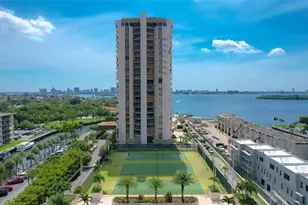 1800 NE 114th St, Miami, FL 33181 - Photo 1