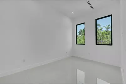 656 NW 21st St, Wilton Manors, FL 33311 - Photo 19