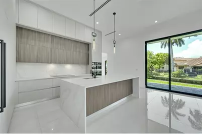 656 NW 21st St, Wilton Manors, FL 33311 - Photo 11