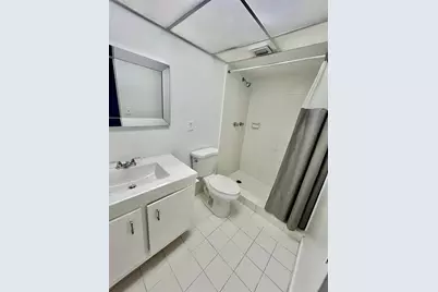 2850  Somerset Dr, Unit #316L, Lauderdale Lakes, FL 33311 - Photo 17