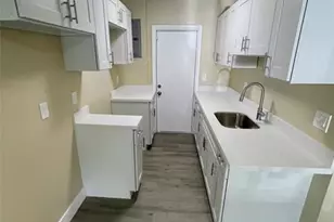 712 NW 17th Ave, Fort Lauderdale, FL 33311 - Photo 11