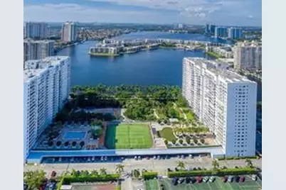 2851 NE 183rd St, Unit #1411-15E, Aventura, FL 33160 - Photo 31