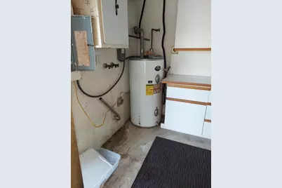 1011 NW 45th Ct, Fort Lauderdale, FL 33309 - Photo 23