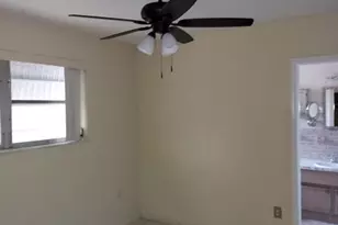 1011 NW 45th Ct, Fort Lauderdale, FL 33309 - Photo 5