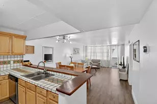 3725 S Ocean Dr, Hollywood, FL 33019 - Photo 3